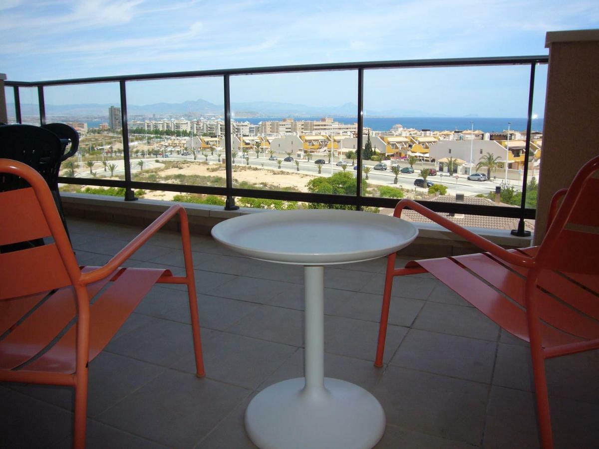 Descansa Y Disfruta De Las Mejores Playas Arenales del Sol Esterno foto
