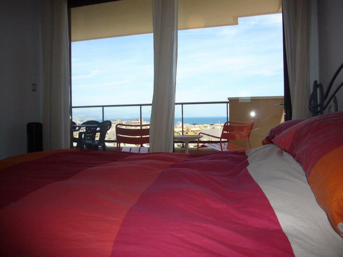 Descansa Y Disfruta De Las Mejores Playas Arenales del Sol Esterno foto